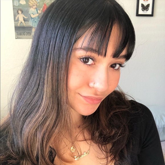 Meet your Posher, Samantha - Picture 1 of 1